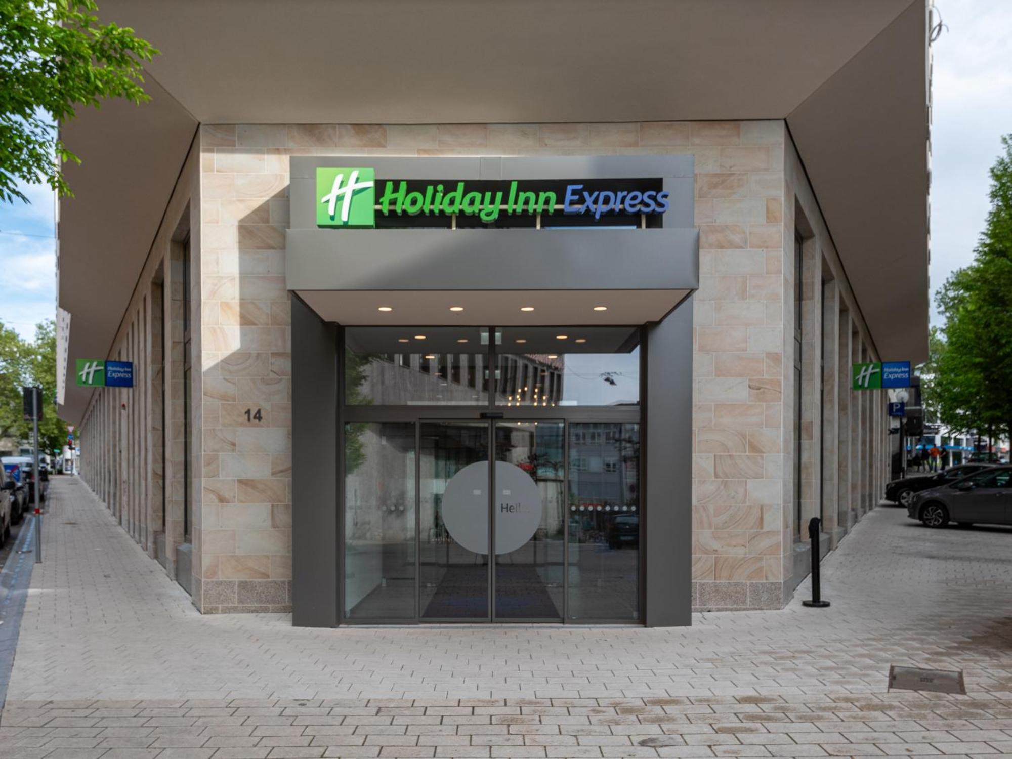 Holiday Inn Express Heilbronn By Ihg Ngoại thất bức ảnh