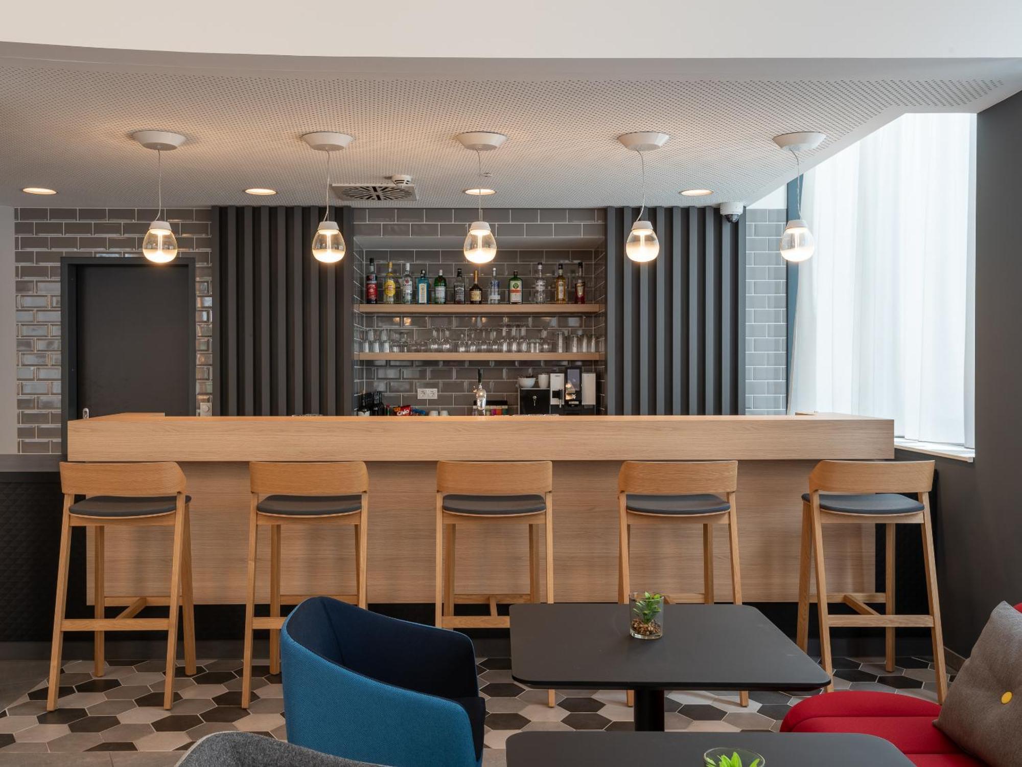 Holiday Inn Express Heilbronn By Ihg Ngoại thất bức ảnh
